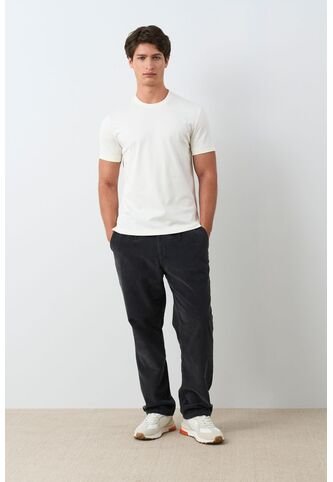 Camiseta Micropima Arizona Para Hombre Semi Ajustada Camiseta Micropima Arizona Para Hombre Semi Ajustada Crema M VÉLEZ Vélez