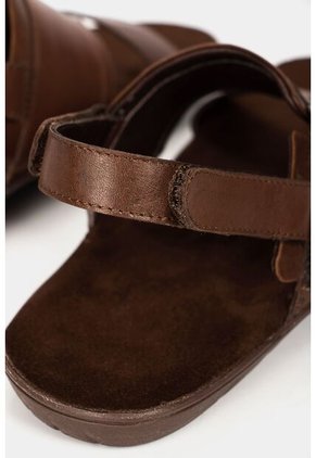 Sandalia Plana Dublin De Cuero Cruzada Cafe Sandalia Plana Dublin De Cuero Cruzada Cafe 41 Vélez