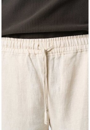 Pantalón Relaxed Fit Para Hombre Elon Pantalón Relaxed Fit Para Hombre Elon Arena 32 VÉLEZ