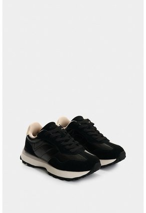 Tenis Sahara De Cuero Para Mujer Detalle Folia Tenis Sahara De Cuero Para Mujer Detalle Folia Negro 34 VÉLEZ
