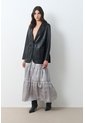 Blazer Astromelia En Cuero Ovino Para Mujer Silueta Recta Blazer Astromelia En Cuero Ovino Para Mujer Silueta Recta Negro S VÉLEZ de Vélez