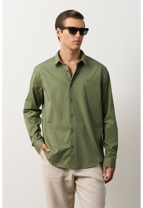 Camisa En Popelina Para Hombre Semifitted Camisa En Popelina Para Hombre Semifitted Verde Oliva L VÉLEZ