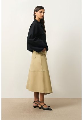 Chaqueta Senda Trucker Para Mujer Oversized Chaqueta Senda Trucker Para Mujer Oversized Negro S VÉLEZ