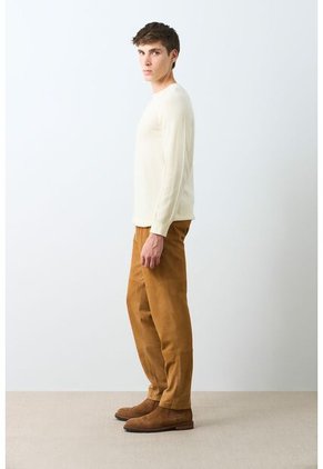 Sweater Tejido En Algodón Para Hombre Manga Ranglan Sweater Tejido En Algodón Para Hombre Manga Ranglan Crema XL VÉLEZ