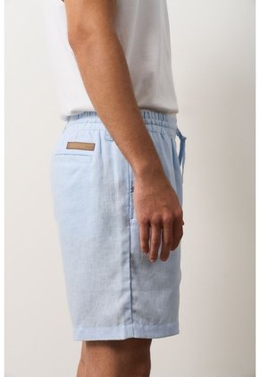 Bermuda En Lino Para Hombre Bélgica Bermuda En Lino Para Hombre Bélgica Azul Claro 34 VÉLEZ