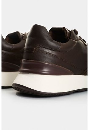 Tenis Cooper 3 De Cuero Para Hombre Spoiler En Contraste Tenis Cooper 3 De Cuero Para Hombre Spoiler En Contraste Cafe 44 VÉLEZ