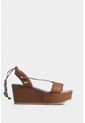 Sandalia Plataforma Caval 2.0 De Cuero Para Mujer Amarre Al Talón Sandalia Plataforma Caval 2.0 De Cuero Para Mujer Amarre Al Talón Miel 40 Vélez de Vélez