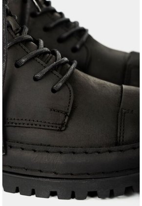 Botas Zipper De Cuero Para Hombre Cremallera En El Talón Negro Botas Zipper De Cuero Para Hombre Cremallera En El Talón Negro 43 Vélez