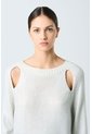 Sweater Star En Tejido Rectilíneo Para Mujer Efecto Metalizado Sweater Star En Tejido Rectilíneo Para Mujer Efecto Metalizado Crema XS VÉLEZ de Vélez