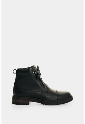 Botas Carioca 2.0 En Cuero Para Hombre Estilo Outdoor Botas Carioca 2.0 En Cuero Para Hombre Estilo Outdoor Negro 39 VÉLEZ