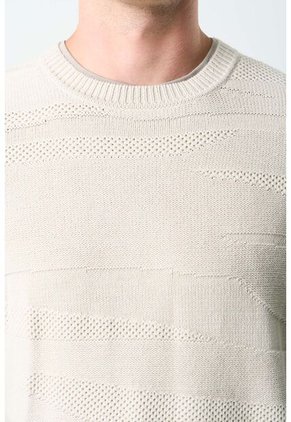 Sweater Cuello Redondo Calafate Para Hombre Efecto Texturas Sweater Cuello Redondo Calafate Para Hombre Efecto Texturas Crema M VÉLEZ