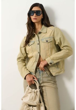 Chaqueta Circe Trucker En Black Denim Aplique Bordado Chaqueta Circe Trucker En Black Denim Aplique Bordado Arena S VÉLEZ