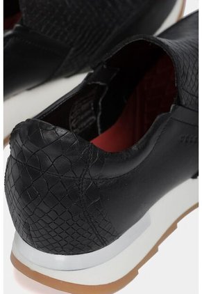 Mocasines Plataforma Zipa De Cuero Para Mujer Placa Serpiente Negro Mocasines Plataforma Zipa De Cuero Para Mujer Placa Serpiente Negro 39 Vélez