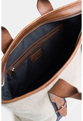 Shopping Canvas En Fibra De Lino Para Hombre Detalles Cuero Shopping Canvas En Fibra De Lino Para Hombre Detalles Cuero Arena Vélez