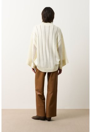 Sweater Tejido Para Mujer Kusa Sweater Tejido Para Mujer Kusa Crema XL VÉLEZ