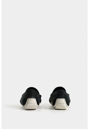 Mocasines Cetus Alma 2 De Cuero Para Hombre Silueta Clásica Mocasines Cetus Alma 2 De Cuero Para Hombre Silueta Clásica Negro 42 Vélez