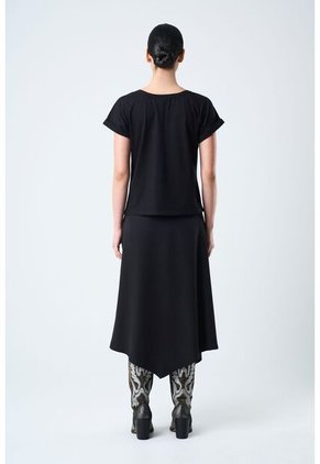 Camiseta Manga Corta Para Mujer Bolsillo Cuero Camiseta Manga Corta Para Mujer Bolsillo Cuero Negro S VÉLEZ