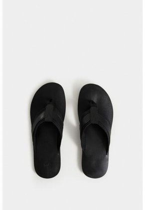 Sandalia Plana Alfil 2 De Cuero Para Hombre Capellada En Reata Sandalia Plana Alfil 2 De Cuero Para Hombre Capellada En Reata Negro 40 VÉLEZ