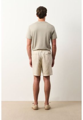 Bermuda En Lino Para Hombre Bélgica Bermuda En Lino Para Hombre Bélgica Arena 32 VÉLEZ