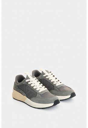Tenis De Lona Y Cuero Gamuzado Para Hombre Stone 2 Tenis De Lona Y Cuero Gamuzado Para Hombre Stone 2 Gris 41 VÉLEZ