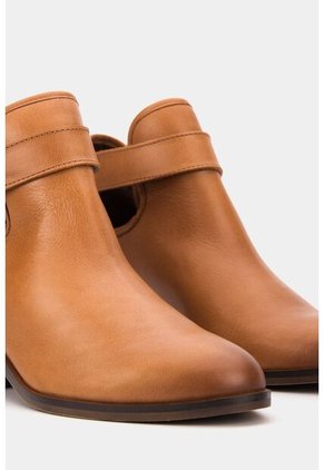 Botines Tacón De Cuero Hebilla Botines Tacón De Cuero Hebilla Miel 34 VÉLEZ