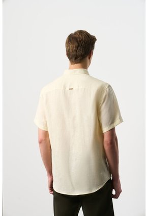 Camisa En Lino Manga Corta Siena Para Hombre Camisa En Lino Manga Corta Siena Para Hombre Amarillo XS VÉLEZ