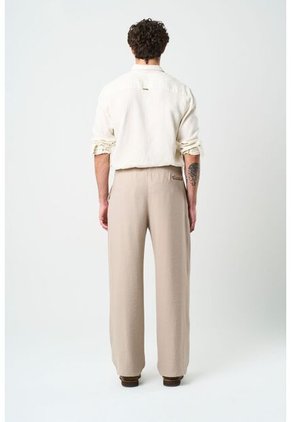 Pantalón Amplio Para Hombre Elon Pantalón Amplio Para Hombre Elon Arena 30 VÉLEZ