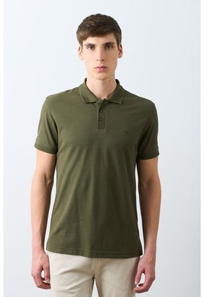 Polo Para Hombre Semi Fit Detalle Jacquard Polo Para Hombre Semi Fit Detalle Jacquard Verde Oliva M VÉLEZ