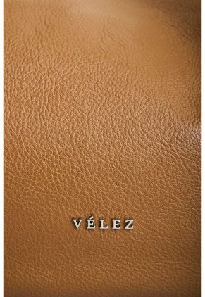 Shopping Luna Semicircular En Cuero Para Mujer Shopping Luna Semicircular En Cuero Para Mujer Miel VÉLEZ