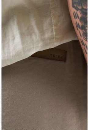 Pantalón Amplio Para Hombre Elon Pantalón Amplio Para Hombre Elon Arena 34 VÉLEZ