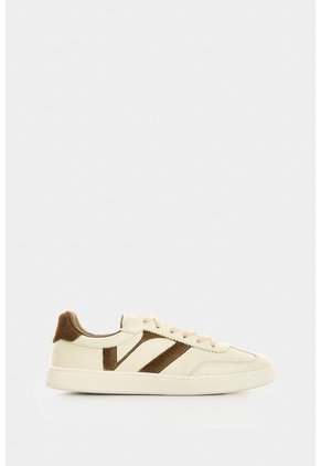 Tenis En Cuero Para Mujer Flair Tenis En Cuero Para Mujer Flair Crema 39 VÉLEZ