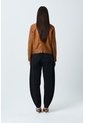 Chaqueta Kalahari De Cuero Para Mujer Silueta Trucker Chaqueta Kalahari De Cuero Para Mujer Silueta Trucker Miel XXL VÉLEZ de Vélez