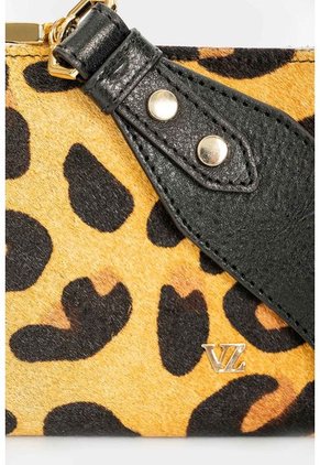 Billetera Porta Chequera Print De Cuero Pelo Bovino Para Mujer Estampado Animal Print Negro