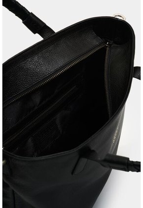 Shopping De Cuero Para Mujer Nómada Shopping De Cuero Para Mujer Nómada Negro VÉLEZ