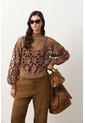 Sweater Oversize Cuello Alto En Algodón Para Mujer Runas Sweater Oversize Cuello Alto En Algodón Para Mujer Runas Tabaco XL VÉLEZ de Vélez