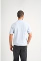 Polo Para Hombre Semi Fit Detalle Jacquard Polo Para Hombre Semi Fit Detalle Jacquard Azul Claro XXL VÉLEZ de Vélez