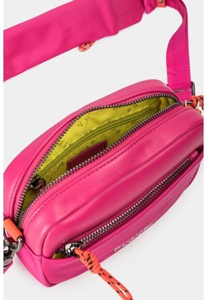 Manos Libres Urban Taxxo De Lona Por Cuero Para Mujer Cargadera Ajustable Y Removible Manos Libres Urban Taxxo De Lona Por Cuero Para Mujer Cargadera Ajustable Y Removible Fucsia Vélez