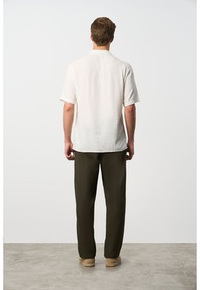 Camisa Manga Corta Para Hombre Liana Camisa Manga Corta Para Hombre Liana Blanco XL VÉLEZ