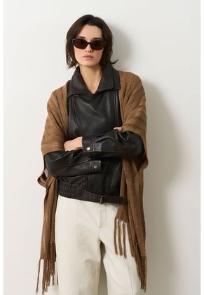 Cárdigan Tipo Poncho Tejido Para Mujer Quena Cárdigan Tipo Poncho Tejido Para Mujer Quena Miel L VÉLEZ