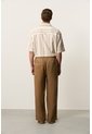 Pantalón Relaxed Fit Para Hombre Elon Pantalón Relaxed Fit Para Hombre Elon Tabaco 30 VÉLEZ de Vélez