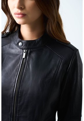 Chaqueta Rider De Cuero Para Mujer Fit Slim Chaqueta Rider De Cuero Para Mujer Fit Slim Negro M VÉLEZ