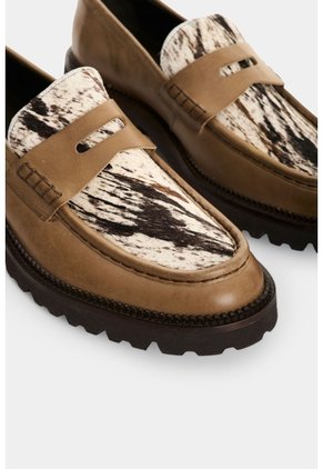 Mocasines En Cuero Para Hombre Tijal 2.0 Mocasines En Cuero Para Hombre Tijal 2.0 Tabaco 46 VÉLEZ