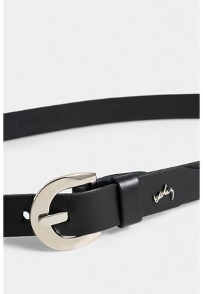 Cinturón Unifaz De Cuero Abatanado Para Mujer Con Puntera Hexagonal Cinturón Unifaz De Cuero Abatanado Para Mujer Con Puntera Hexagonal Negro L VÉLEZ