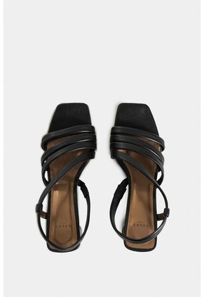 Sandalia Tacón Gobi De Cuero Liso Para Mujer Straps Sandalia Tacón Gobi De Cuero Liso Para Mujer Straps Negro 37 VÉLEZ