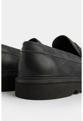 Mocasines Alessio De Cuero Para Hombre Silueta Office Mocasines Alessio De Cuero Para Hombre Silueta Office Gris 44 VÉLEZ