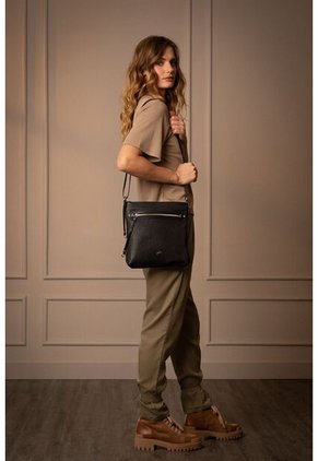 Manos Libres Basic De Cuero Para Mujer Grabado Placa Tejido Manos Libres Basic De Cuero Para Mujer Grabado Placa Tejido Negro VÉLEZ