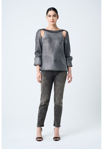 Jean Grey Silueta Mom Fit De Algodón Para Mujer Detalles Cuero Jean Grey Silueta Mom Fit De Algodón Para Mujer Detalles Cuero Gris 10 VÉLEZ