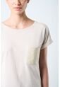 Camiseta Manga Corta Para Mujer Bolsillo Cuero Camiseta Manga Corta Para Mujer Bolsillo Cuero Arena XS VÉLEZ de Vélez