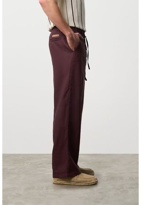 Pantalón Relaxed Fit Para Hombre Elon Pantalón Relaxed Fit Para Hombre Elon Vinotinto 38 VÉLEZ