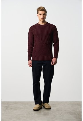 Sweater Oversized Para Hombre Cayena Sweater Oversized Para Hombre Cayena Vinotinto XXL VÉLEZ